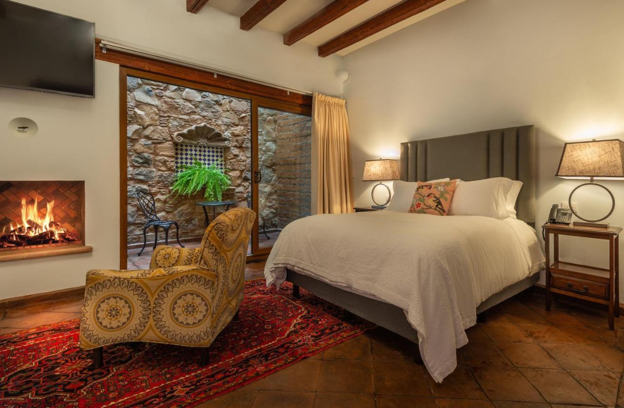 Hotel Boutique Casa Colorada Pátzcuaro Buitenkant foto