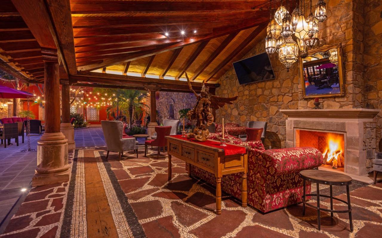Hotel Boutique Casa Colorada Pátzcuaro Buitenkant foto
