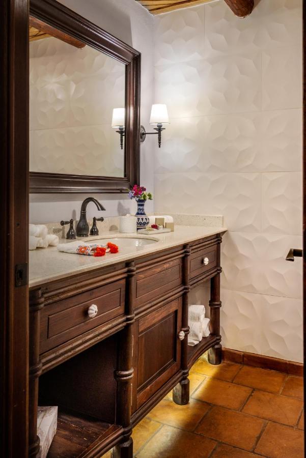 Hotel Boutique Casa Colorada Pátzcuaro Buitenkant foto